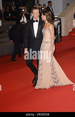 Cannes, Frankreich. 21. Mai 2023. Alicia Vikander mit Ehemann Michael Fassbender bei der Premiere des Kinofilms 'Firebrand' auf dem Festival de Cannes 2023/76. Internationale Filmfestspiele von Cannes im Palais des Festivals. Cannes, 21.05.2023 Kredit: Geisler-Fotopress GmbH/Alamy Live News Stockfoto