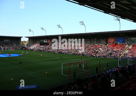 Leigh, Großbritannien. 21. Mai 2023. Massen-Szenen beim WSL-Spiel zwischen Manchester United und Manchester City im Leigh Sports Village Park in Leigh, England. (MHodsman/SPP) Kredit: SPP Sport Press Photo. Alamy Live News Stockfoto