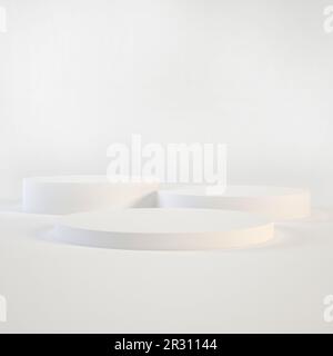 Weißer Produkthintergrund oder Podiumsockel auf Werbedisplays mit leerem Hintergrund. 3D-Rendering. Stockfoto