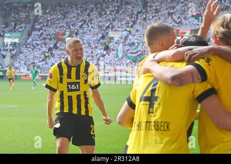 Julian RYERSON (Borussia Dortmund), Jubel, Freude, Enthusiasmus, Action. Fußball 1. Bundesliga Staffel 2022/2023, 33. Spieltag, matchday33, FC Augsburg - Borussia Dortmund 0-3 am 05/21/2023, WWK ARENA Augsburg. ? Stockfoto