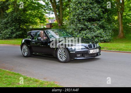 2002 BMW Z3 Sport Roadster Auto 22I Auto Black Car Roadster Benzin 2171 ccm; auf der Lytham St Annes Classic & Performance Motor Vehicle Show zeigen Oldtimer, Großbritannien Stockfoto