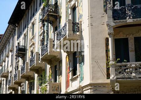 Italienische Freiheitsarchitektur in Mailand, Casa Galimberti Gebäude, Via Malpighi Straße, Arch. Giovanni Battista Bossi, Lombardei, Italien, Europa Stockfoto