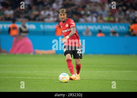 Leverkusen, Deutschland. 21. Mai 2023. Exequiel PALACIOS (LEV), Action, Single Action, Fußball 1. Bundesliga, 33. Spieltag, Bayer 04 Leverkusen (LEV) - Borussia Monchengladbach (MG) 2: 0, am 05/21/2022 in der BayArena Leverkusen/Deutschland. #DFL-Vorschriften verbieten die Verwendung von Fotografien als Bildsequenzen und/oder quasi-Video # Credit: dpa/Alamy Live News Stockfoto