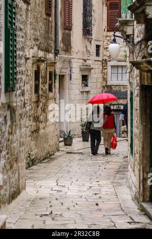 callejones del Centro, Sibenik, costa dalmata, Croacia, europa. Stockfoto