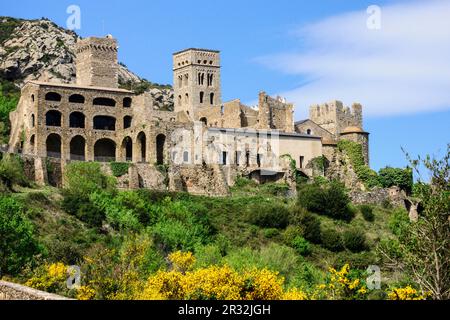 Sant Pere de Rodes, siglos VIII- IX, Parque Natural del cabo de Creus, Girona, Katalonien, Spanien. Stockfoto