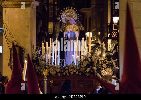 Cofrades en la Plaza Major, procesion de jueves santo, Palma, Mallorca, Islas Baleares, España. Stockfoto