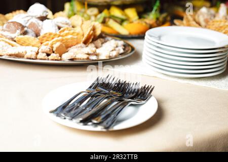 Tisch serviert Stockfoto