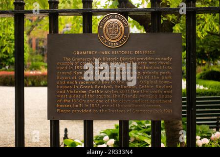 Gramercy Park historisches Viertel Schild am Tor zum privaten Garten in Gramercy NYC Stockfoto