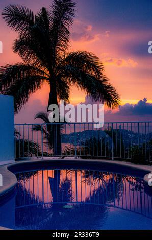 Hotel Las Brisas mit privatem Pool in Acapulco, Mexiko Stockfoto