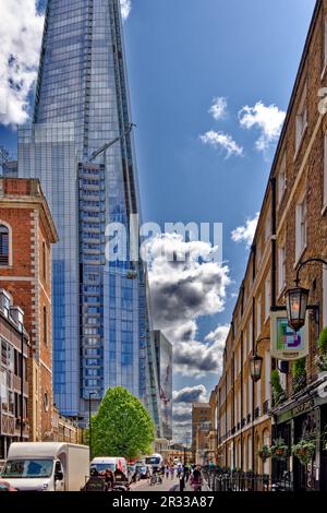 London Southwark The Shard Wolkenkratzer von der St. Thomas Street aus gesehen Stockfoto