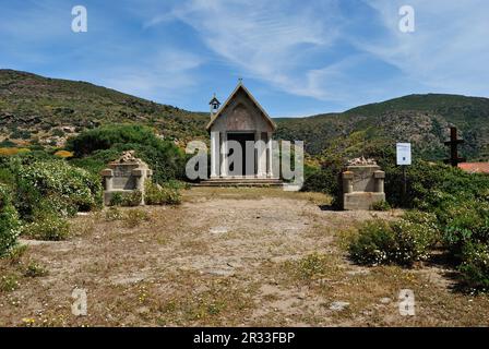 Die alte australisch-ungarische Kapelle von Cala reale auf der Insel Asinara Stockfoto