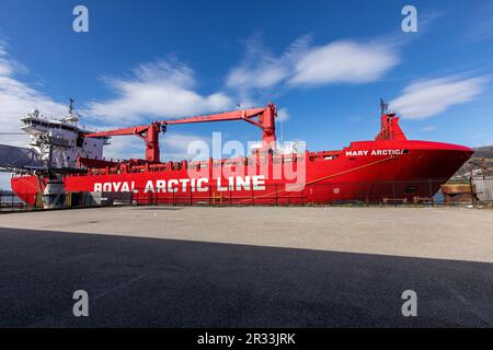 Fracht-/Containerschiff Mary Arctica am Kai in Laksevaag im Hafen Bergen, Norwegen. Stockfoto