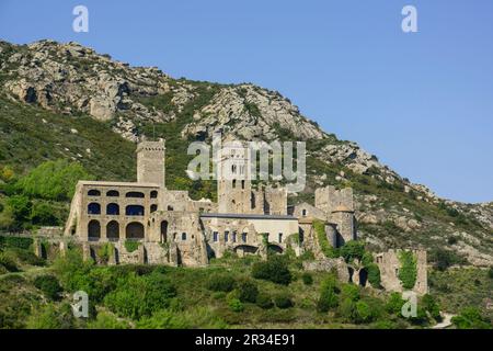 Sant Pere de Rodes, siglos VIII- IX, Parque Natural del cabo de Creus, Girona, Katalonien, Spanien. Stockfoto