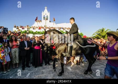 Misa vespertina - Vespres-, Ermita de Sant Joan Gran. Fiestas de Sant Joan. Ciutadella. Menorca, Islas Baleares, españa. Stockfoto