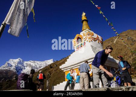 Tenzing Norgye Memorial Stupa. Sagarmatha National Park, Khumbu Himal, Nepal, Asien. Stockfoto