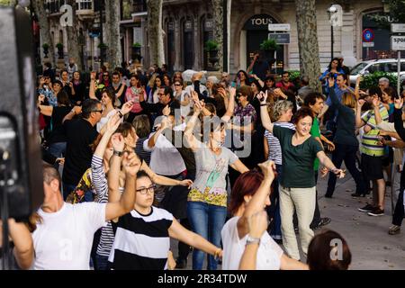 Muestra de indumentaria tradicional Mallorquina de los siglos XVII Teil A XX, teatro Mar i Terra, Palma, Mallorca, Balearen, Spanien. Stockfoto