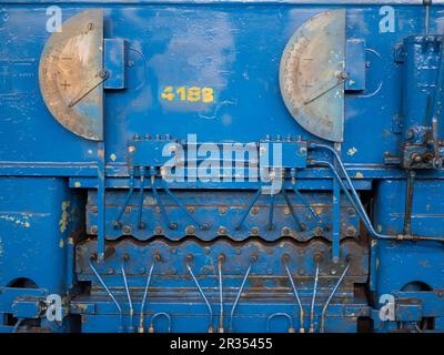 Die Maschine ganz nach oben drücken. Spezialausrüstung. Technologie der Metallverarbeitung Stockfoto