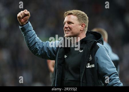 Newcastle, Großbritannien. Am 22. Mai 2023Newcastle feiert der United-Manager Eddie Howe nach dem Spiel der Premier League zwischen Newcastle United und Leicester City in St. James's Park, Newcastle am Montag, den 22. Mai 2023. (Foto: Mark Fletcher | MI News) Guthaben: MI News & Sport /Alamy Live News Stockfoto