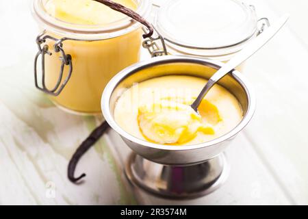 Süße Vanille-Pudding dessert Stockfoto