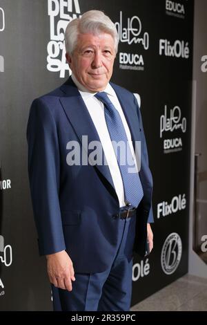 Madrid, Spanien. 23. Mai 2023. Enrique Cerezo nimmt an den „Berlanga“ Comedy Awards 2023 im Palacio de Linares in Madrid Teil. (Foto: Atilano Garcia/SOPA Images/Sipa USA) Guthaben: SIPA USA/Alamy Live News Stockfoto