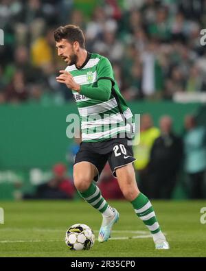 Lissabon, Portugal. 21. Mai 2023. Estadio Jose Alvalade, Lissabon, Portugal, April 11. 2023: Paulinho do Sporting während des Spiels zwischen Sporting CP und Benfica, gültig für die 33. Runde der Liga Portugal BWIN im Jose Alvalade-Stadion in Lissabon, Portugal. (Foto: Pedro Loureiro/SPP) (Pedro Loureiro/SPP) Guthaben: SPP Sport Press Photo. Alamy Live News Stockfoto