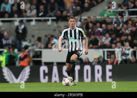 Newcastle, Großbritannien. 22. Mai 2023Newcastle United's Sven Botman während des Premier League-Spiels zwischen Newcastle United und Leicester City in St. James's Park, Newcastle am Montag, den 22. Mai 2023. (Foto: Mark Fletcher | MI News) Guthaben: MI News & Sport /Alamy Live News Stockfoto