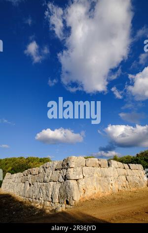 Hospitalet Vell, Edificio rechteckige de arquitectura ciclópea, núcleo de hábitat talayótico, término Municipal de Manacor, Mallorca, Balearen, Spanien, Europa. Stockfoto