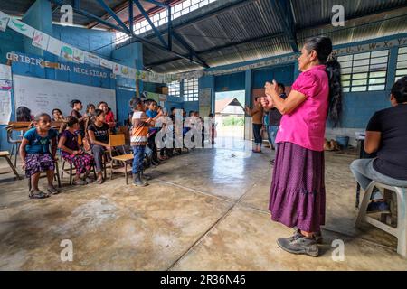 Escuela oficial ländlichen mixta, la Taña, Quiche, República de Guatemala, América Central. Stockfoto