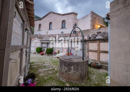 Grabnischen, Friedhof von Valldemossa, Mallorca, Balearen, Spanien. Stockfoto