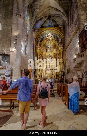 Capilla del Corpus Christi, retablo barroco de madera dorada y policromada, siglo XVII, obra del escultor mallorquín Jaume Blanquer, Catedral de Mallorca, La Seu, siglo XIII Gótico levantino, palma, Mallorca, balearen, Spanien. Stockfoto