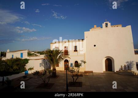 Die Iglesia de Sant Francesc Xavier (s. XVIII). Formentera. Islas Pitiusas. Balearen. España. Stockfoto