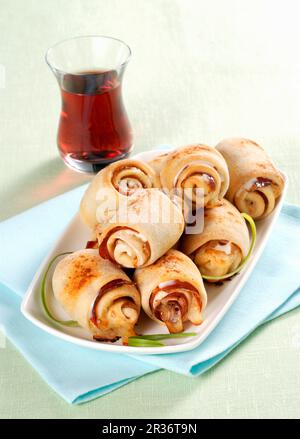 Scamorza & Speck Rollen Stockfoto