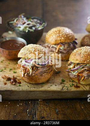 Ahorn Senfe zog Schweinefleisch Brötchen Stockfoto