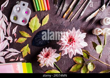 DIY Herstellung realistische Blumen Stockfoto