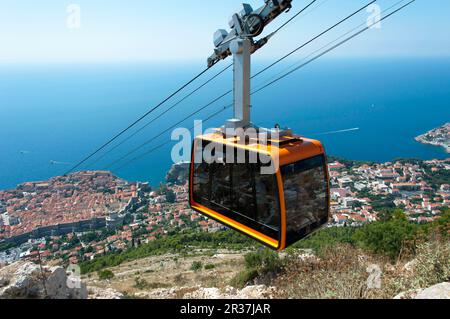 Seilbahn, Dubrovnik, Dalmatien, Kroatien Stockfoto