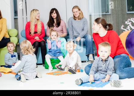 Mütter und Kinder Stockfoto