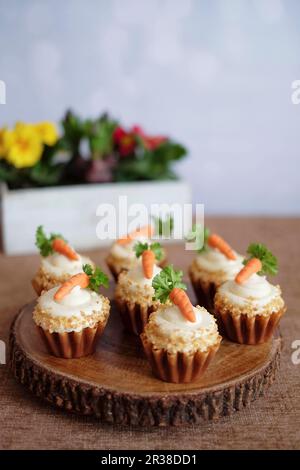 Karotten-Muffins Stockfoto