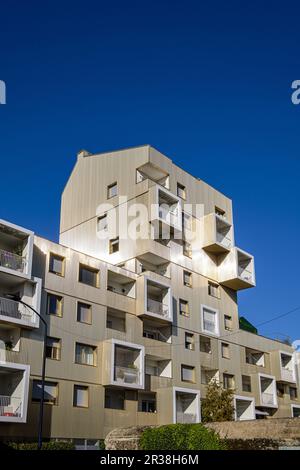 FRANKREICH. GIRONDE (33). BORDEAUX. NEUBAU AUF DEN BASSINS EIN FLOT-GELÄNDE, IN DEM DIE HAFENTÄTIGKEITEN VON BORDEAUX IM BEZIRK BACALAN ZUSAMMENGEFÜHRT WURDEN, Stockfoto