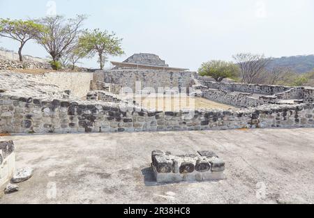 Die antike Stadt Xochicalco, Morelos, ist ein seltenes Beispiel für eine Maya-Stadt im Zentrum von Mexiko Stockfoto