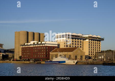 FRANKREICH. GIRONDE (33) BORDEAUX. BEZIRK BACALAN, STANDORT IM UMBRUCH (ECO-BEZIRK). UND DIE FRÜHER DIE HAFENAKTIVITÄTEN DER STADT GRUPPIERTEN. IN Stockfoto