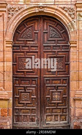 Alte Holztür Stockfoto