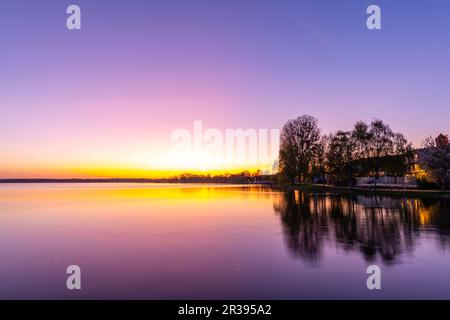 Abendlicht, Waren Mueritz, Mecklemburgische Seenplatte, Seengebiet Mecklenburg, Mecklenburg-Vorpommern, Ostdeutschland Stockfoto