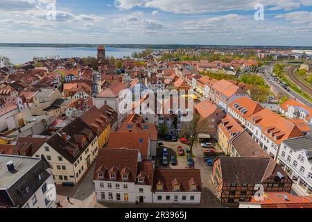 Blick von der Marienkirche auf die Landstadt Waren, Mueritz, Mecklemburgische Seenplatte, Mecklenburg-Vorpommern, Ostdeutschland, Europa Stockfoto