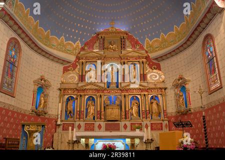 Im Herzen der Kirche Notre de Dame de l'assomption, Ainhoa Frnace Stockfoto