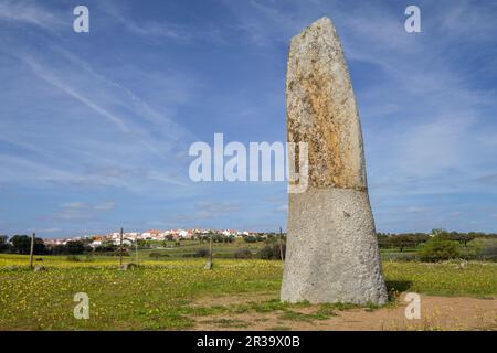 Menhir de Bulhoa, proximo ein Monsaraz, Telheiro, Alentejo, Portugal. Stockfoto