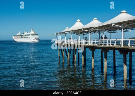 Crucero frente a la Costanera, Puerto Montt, Provincia de Llanquihue, Región de Los Lagos. Patagonien, República de Chile, América del Sur. Stockfoto