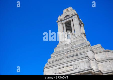 Fassade der Freemasons Hall mit klassischem Art déco-Architekturstil in London, England Stockfoto