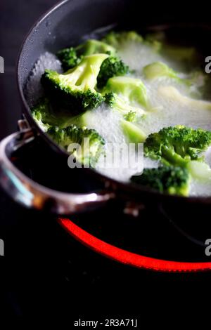 Kochen Brokkoli Stockfoto