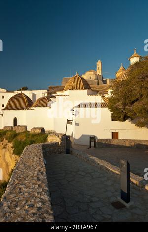 Convento de Los Dominicos, siglo XVI-XVII. Dalt Vila. Ibiza Balearen Spanien. Stockfoto