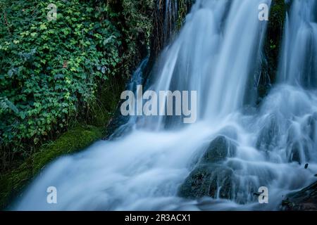 Trillo Wasserfall, La Alcarria, Guadalajara, Spanien. Stockfoto